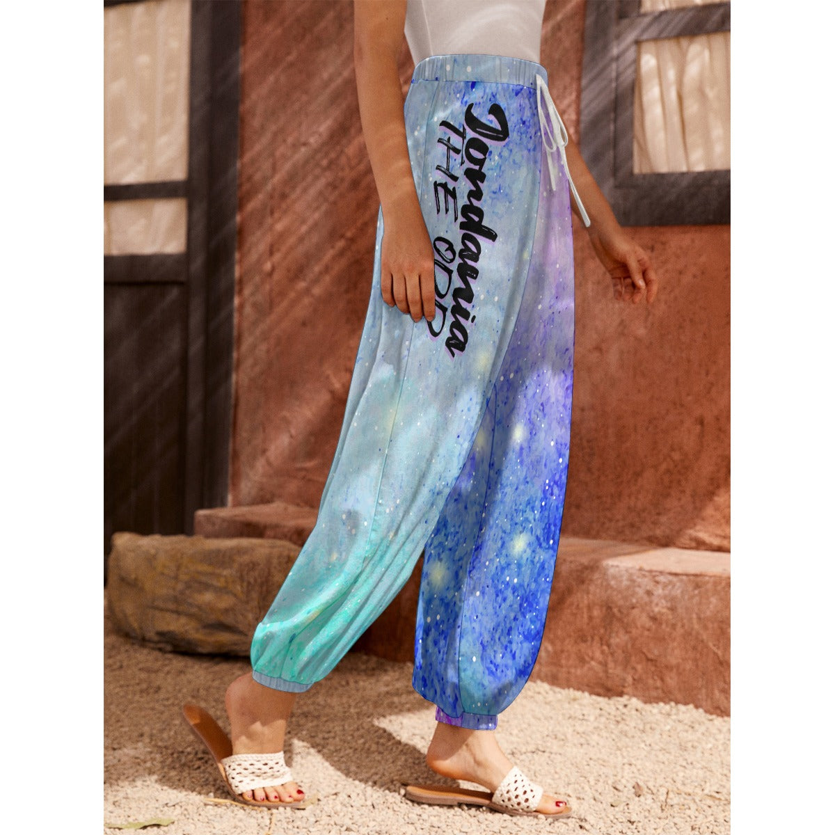 Jordania The Odd Women's AOP Carrot Pants